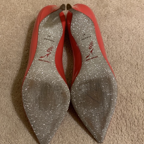 Rene Caovilla “Barbie” Pink Patent Pumps w/diamond-effect soles & edged liner - Picture 8 of 9